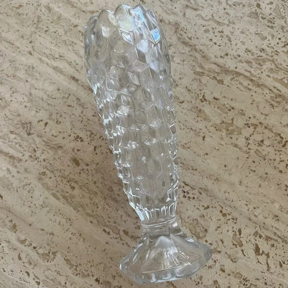 Vintage Glass Vase - Picture 3 of 4